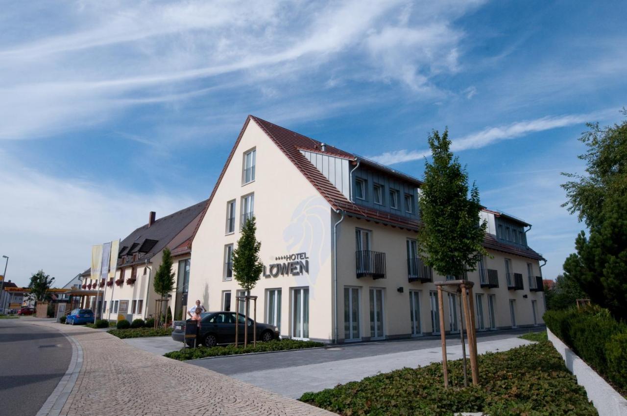 Hotel & Gasthof Loewen Ульм Экстерьер фото