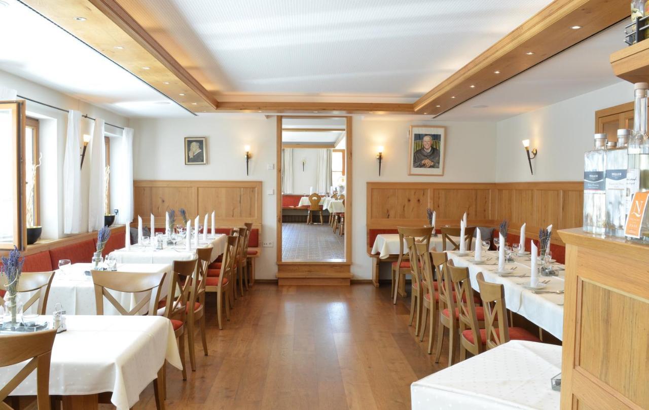 Hotel & Gasthof Loewen Ульм Экстерьер фото