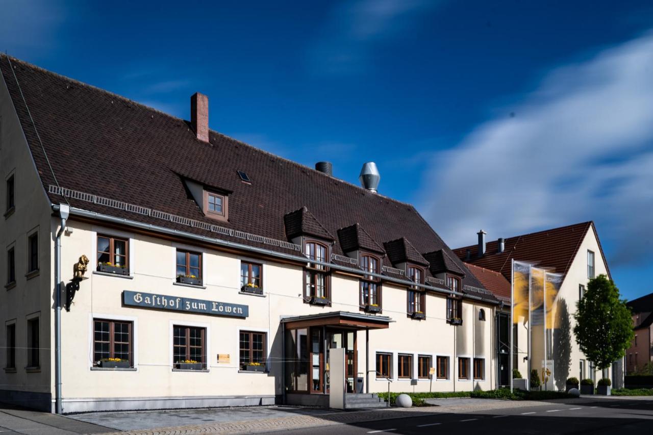 Hotel & Gasthof Loewen Ульм Экстерьер фото